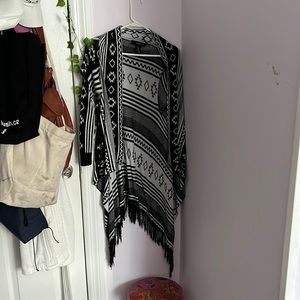 Forever 21 Black & White Cardigan